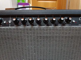 Amplificador Fender Champion 100