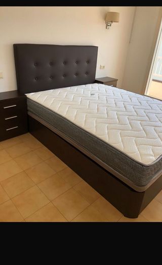 Colchón y canapé