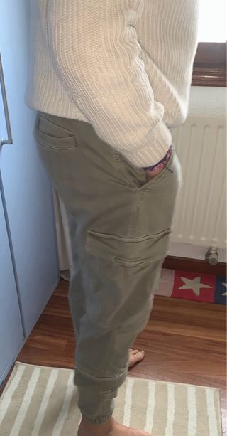 Pantalón Pull and Bear  Cargo Verde Oliva