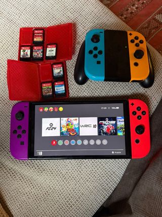 Nintendo Switch OLED Completa + Giochi + 4 controller