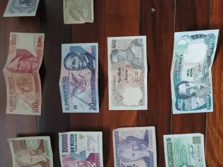 Lote Billetes Internacionales Varios