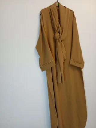 Abaya e foulard marrone taglia unica