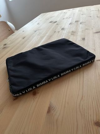 Custodia portatile Bimba y Lola 13 pollici nera