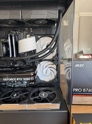 PC Gaming PNY RTX 5060ti