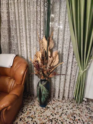 Jarrón decorativo azul y verde