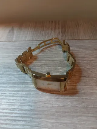 Reloj Radiant Dorado mujer