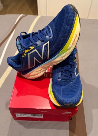 New Balance 1080 V14 Talla 43 Azul/Multicolor