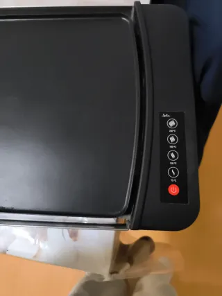 Plancha eléctrica Jata