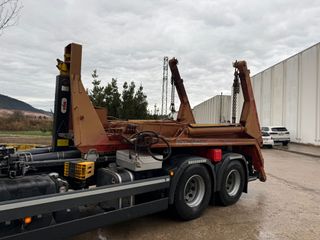 PORTACONTENEDOR CAYVOL