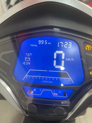 QJ MOTOR SQ16 125cc Km0!!