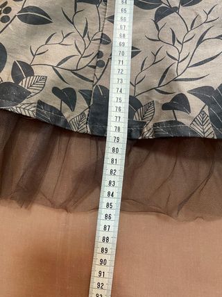 Vestido de fiesta palabra de honor, con cancan