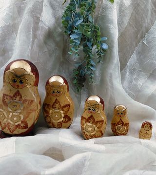 Set 5 Matrioske Decorazioni Dorate