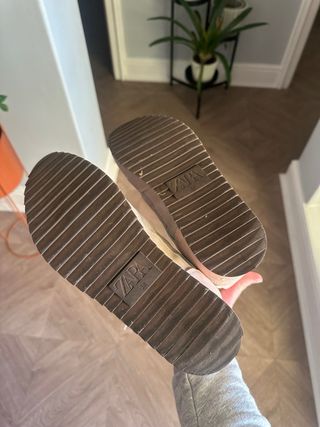 Zapatillas Zara Beige y Rosa