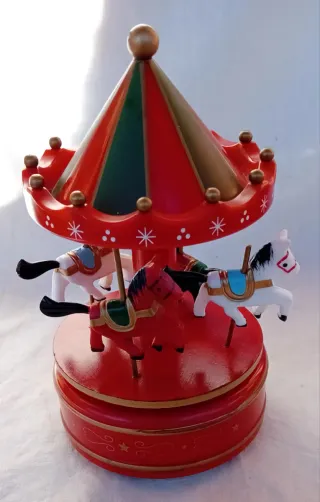 Carillon giostrina con cavalli