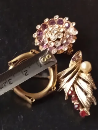 Lote 3 Broches Vintage Dorados y Morados