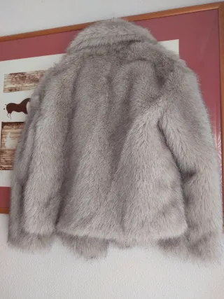 Abrigo Zara pelo beige Talla S