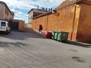 Vendó local plaza Sacristán Mansilla de las mulas