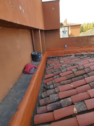 Vendó local plaza Sacristán Mansilla de las mulas