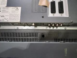 Televisión Philips Negra