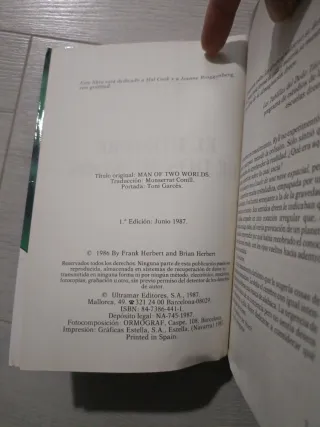 El hombre de dos mundos