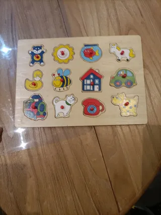 Puzzles de madera con botones