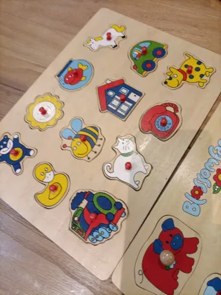 Puzzles de madera con botones