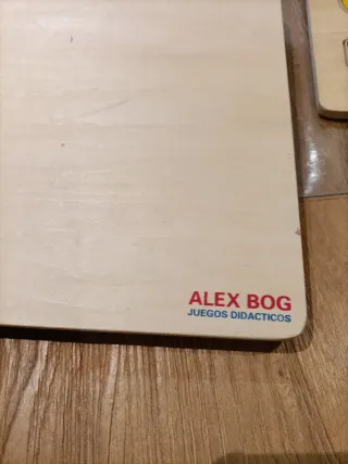 Puzzles de madera con botones