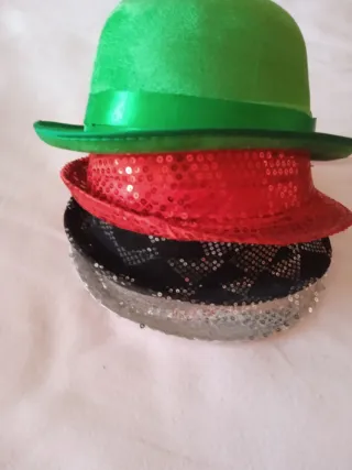 Confezione di 4 Cappelli per Festa