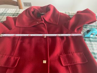 Abrigo paño rojo