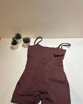 Mono deportivo corto gimnasio