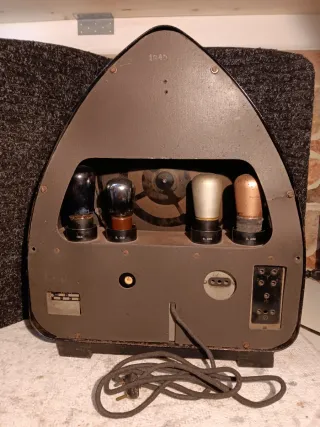 Radio a Válvulas Vintage