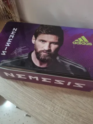 Caja 200 cromos fútbol