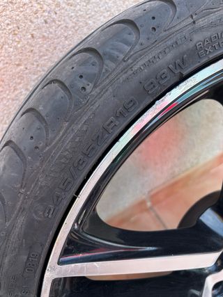 Llantas Momo 19 originales