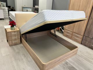 Canapé con colchón de 24 cm