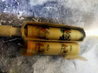 Proyector de cine NIC verde