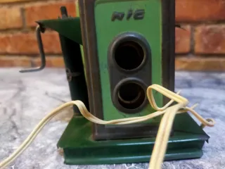 Proyector de cine NIC verde