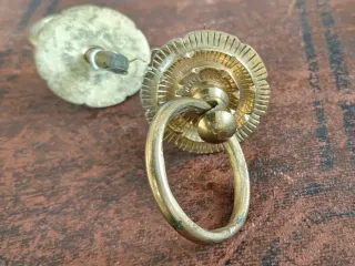 Maniglie pomelli ottone etnici