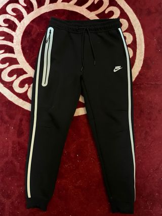 Conjunto Nike Tech Negro