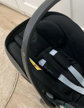 Cybex Cloud T + Adaptadores + Plástico lluvia.