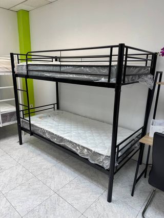 Litera con colchones (Negro/Blanco)