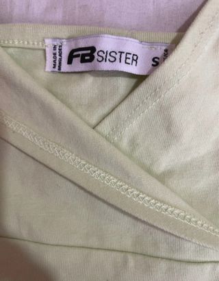 Top verde con tirantes