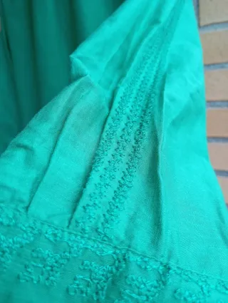 Blusa verde bordada Zara