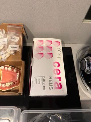 Lote material odontología estudiantes