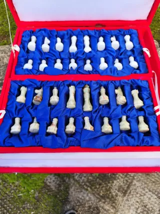 Set di scacchi in marmo