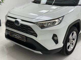 TOYOTA RAV-4 2.5 hybrid 2WD Advance desde 379€/mes