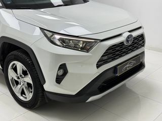 TOYOTA RAV-4 2.5 hybrid 2WD Advance desde 379€/mes