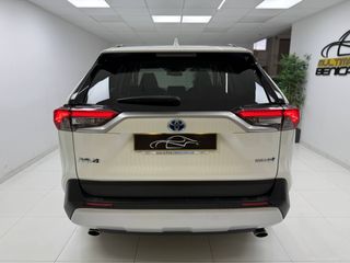 TOYOTA RAV-4 2.5 hybrid 2WD Advance desde 379€/mes
