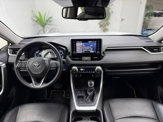 TOYOTA RAV-4 2.5 hybrid 2WD Advance desde 379€/mes