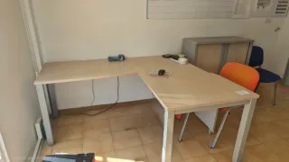 Tavolo da ufficio a L