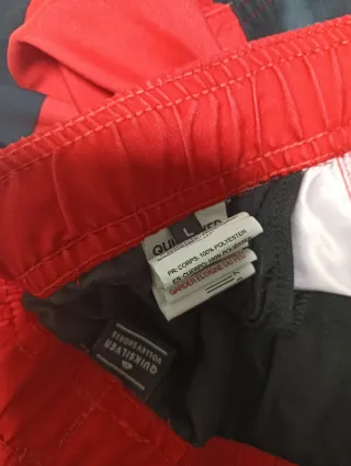 Bañador Quiksilver Rojo y Negro